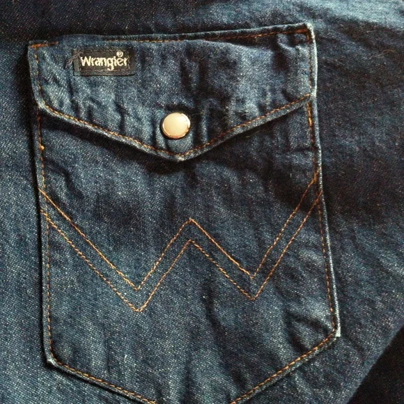 Vintage Wrangler Denim Western Shirt Pearl Snaps Men's 17 L/XL